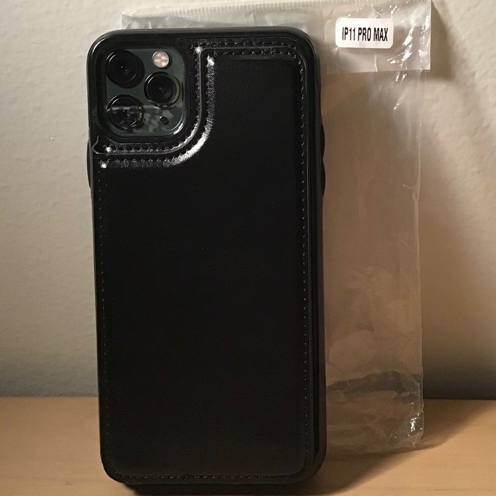 iPhone 11 max pro wallet case